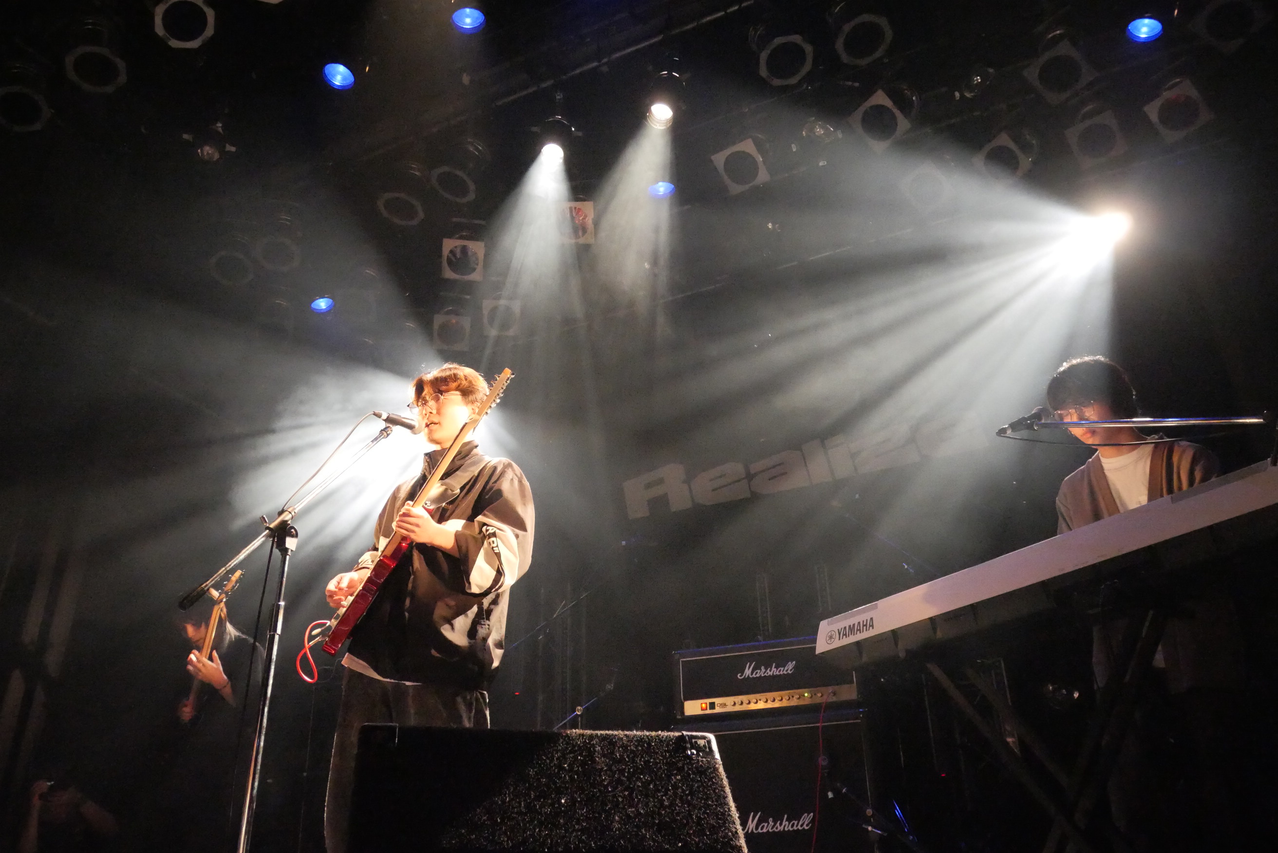 photo3