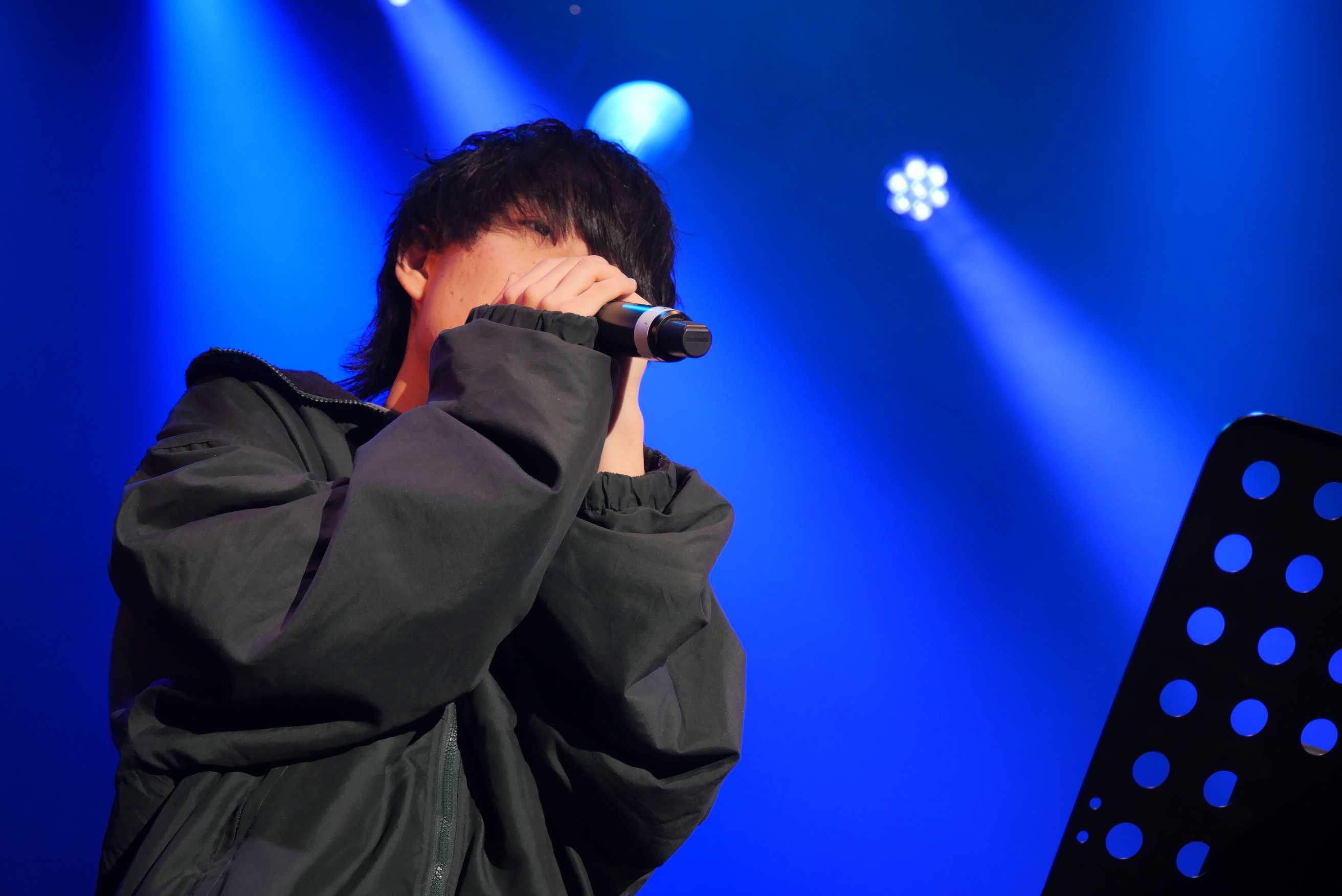photo2