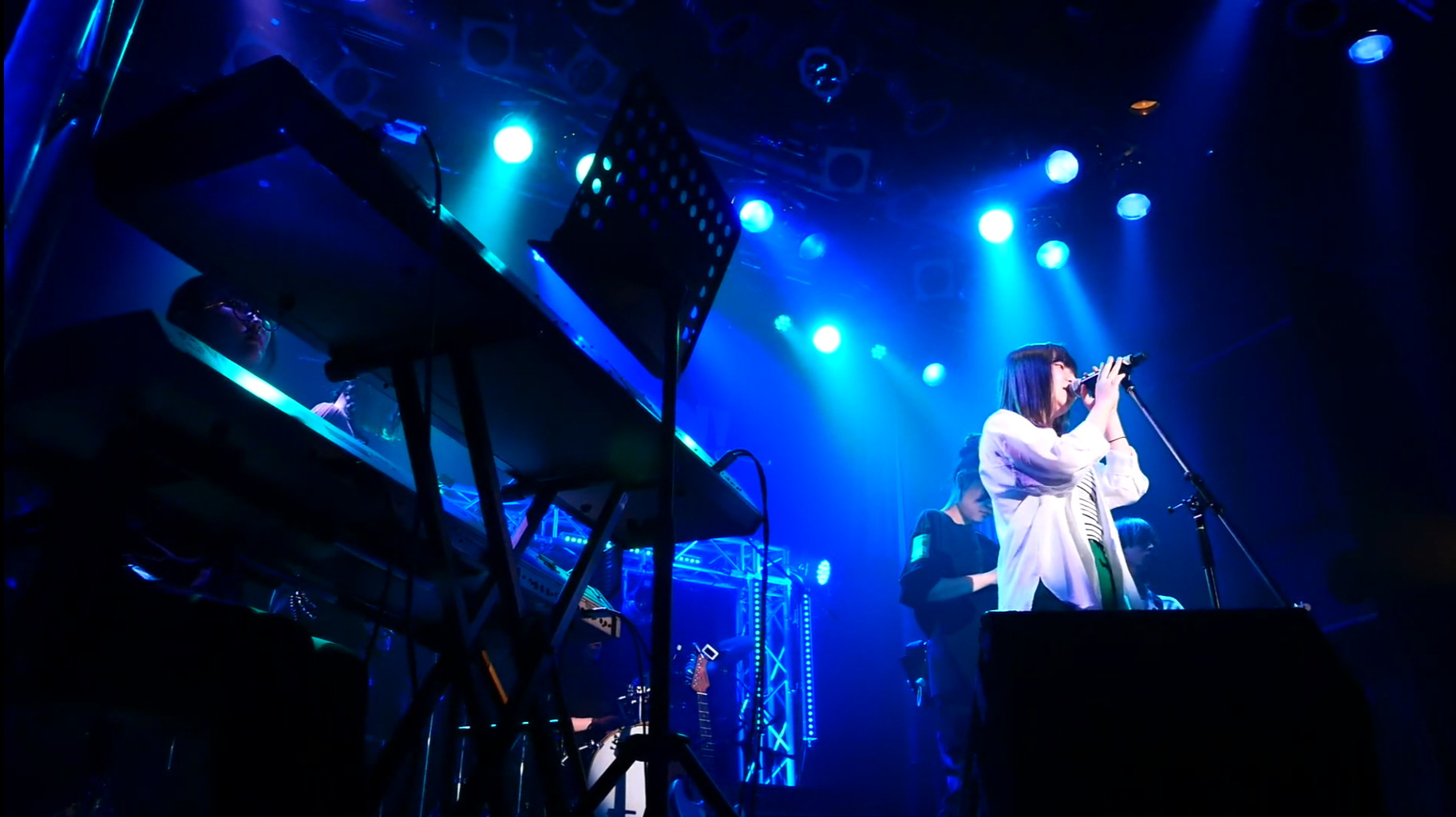 LIVE PHOTO
